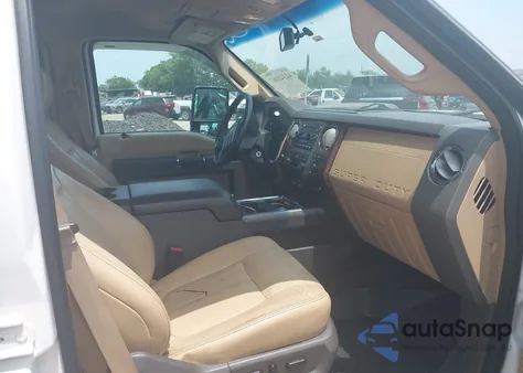 2012 Ford F-250 Lariat from USA, damaged, VIN 1FT7W2BT8CEA23601